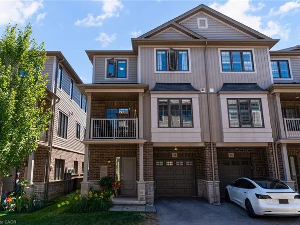 377 Glancaster Rd #49, Hamilton, ON L9G 0G4