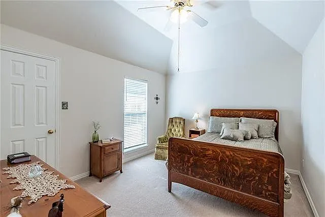 5914 Edgewood Dr — Photo 13