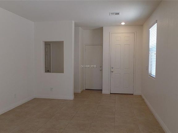 2nd image of 6724 Oak Mist St #0
