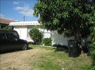 613 S A St, Lake Worth, FL 33460