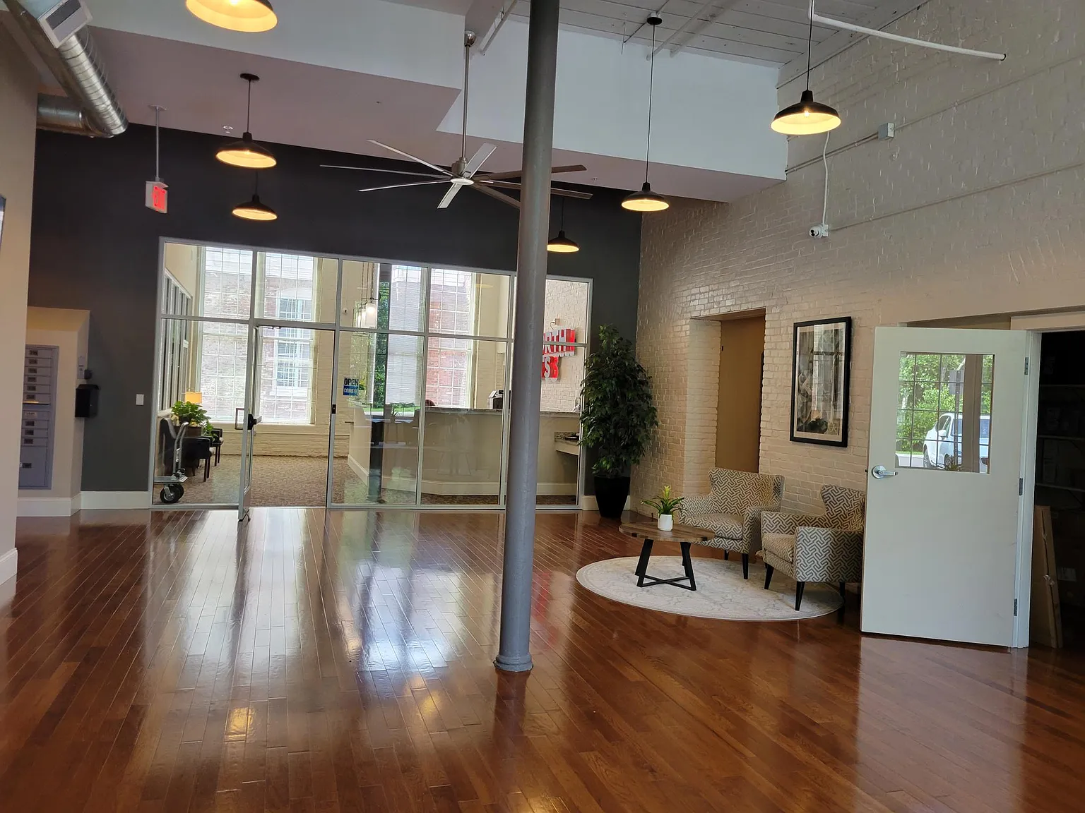 Ashworth Lofts — Photo 4