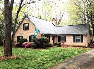 6514 Farmingdale Dr, Charlotte, NC 28212