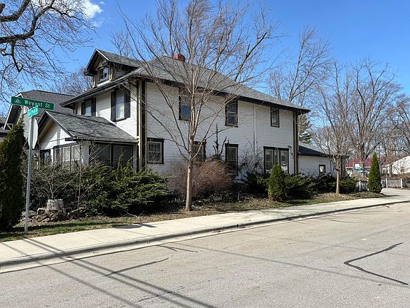 4th image of 184 E Park St