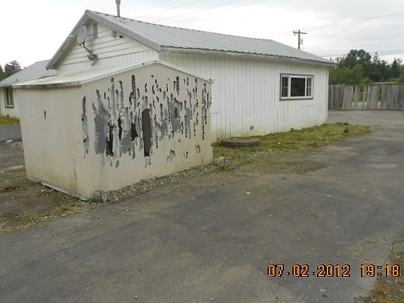 2nd image of 10202 84th St NE