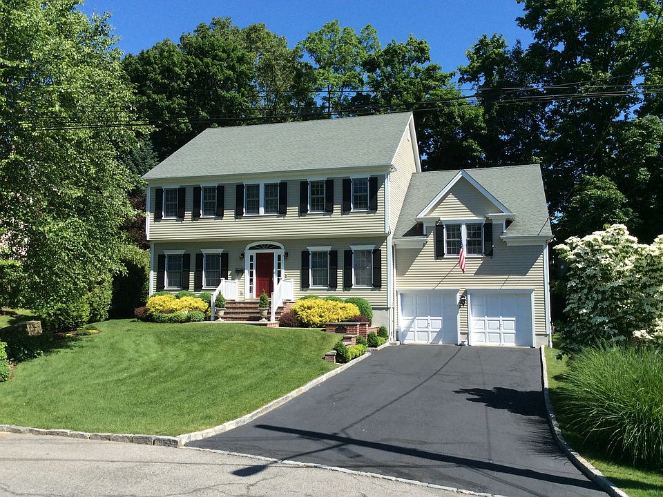 Classic Scarsdale Colonial