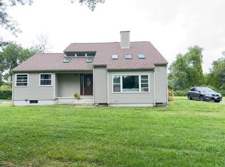 16 Blanding Rd, Rehoboth, MA 02769
