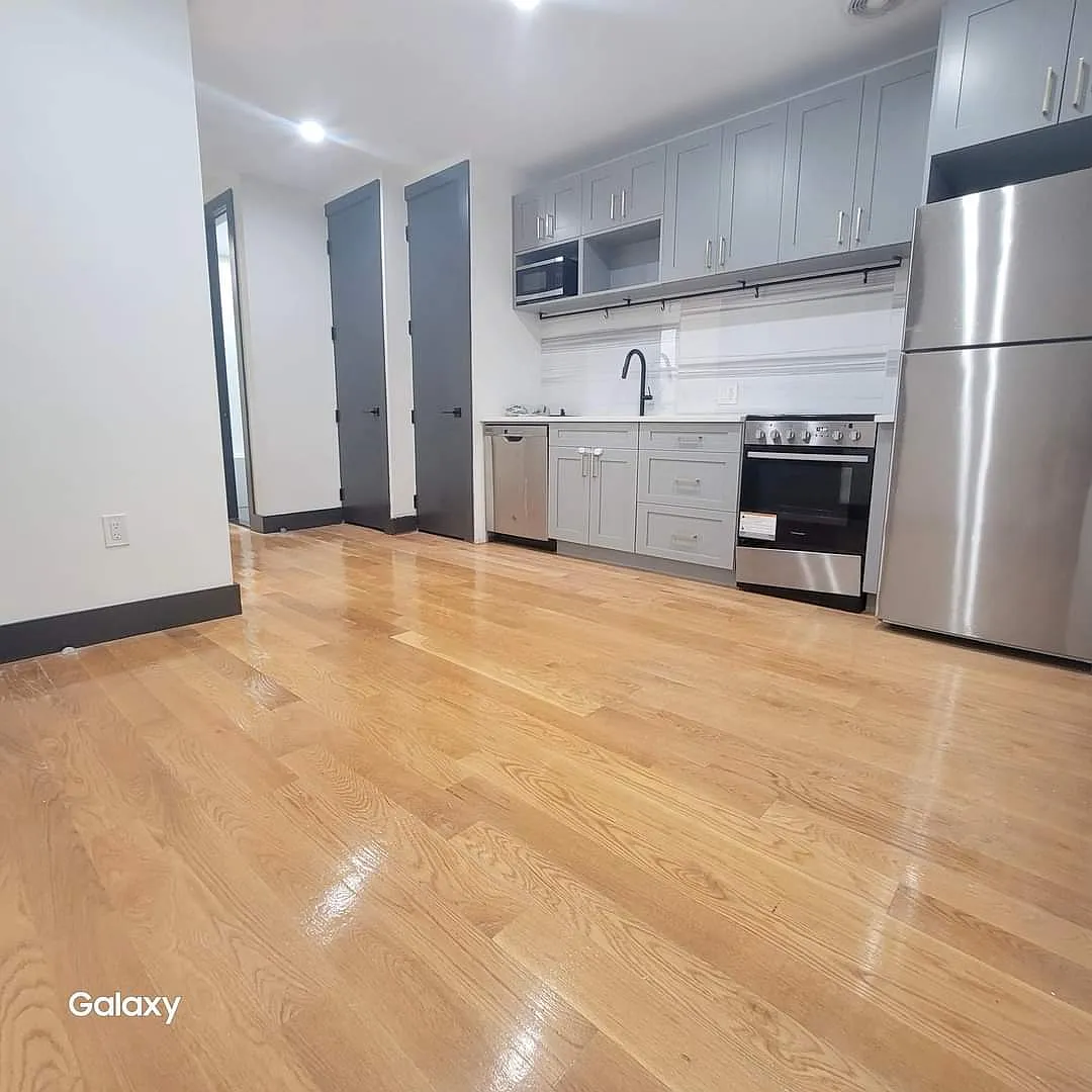 60 Brighton 10th Ct APT B photo 1