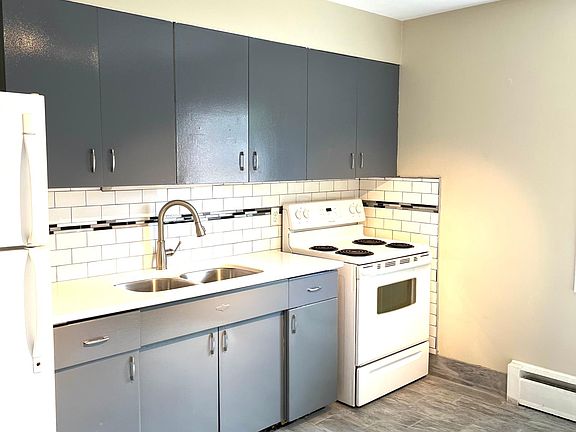 2nd image of 588 Starin Ave