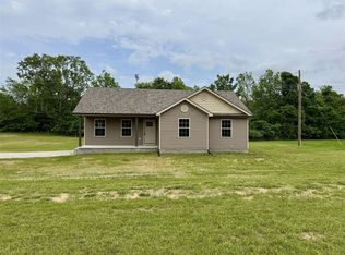 8692 Hammonsville Rd, Bonnieville, KY 42713