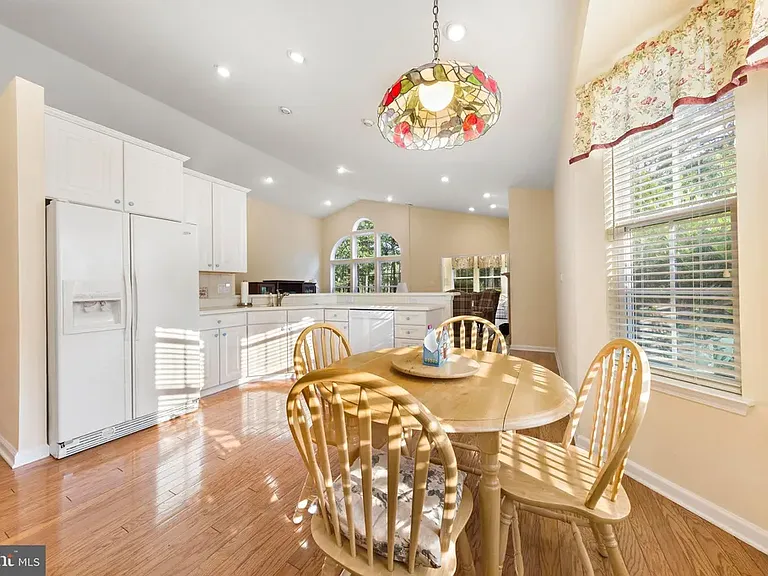 105 Golf View Dr — Photo 6