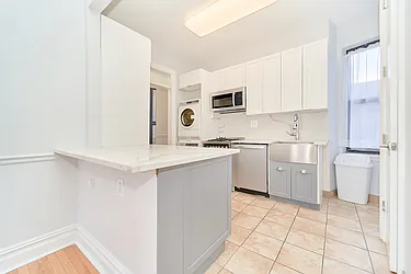 Rented by Living New York