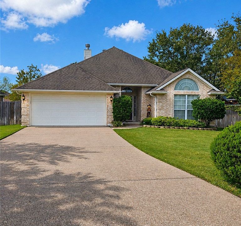 1st image of 2379 Kendal Green Cir