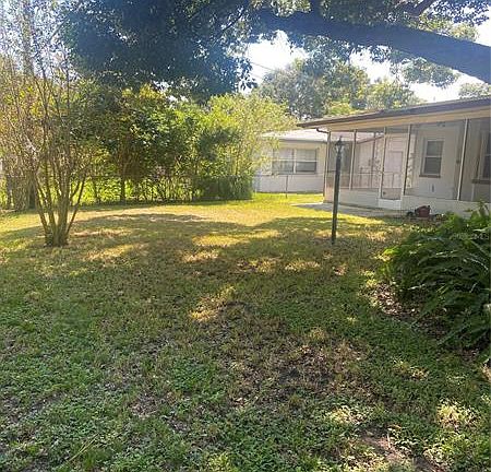 4th image of 1684 Suffolk Dr