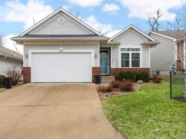 1218 Forest Glen Ct SE, Cedar Rapids, IA 52403