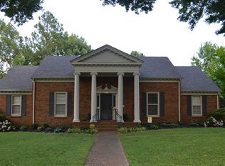 1460 Eastridge Dr, Memphis, TN 38120