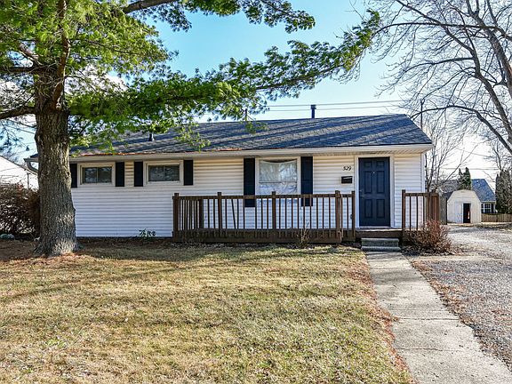 2nd image of 529 Maple Ln