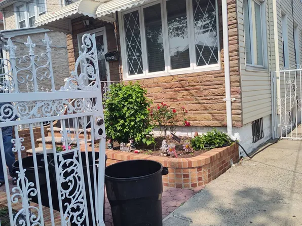 90-45 186, Hollis, NY 11423