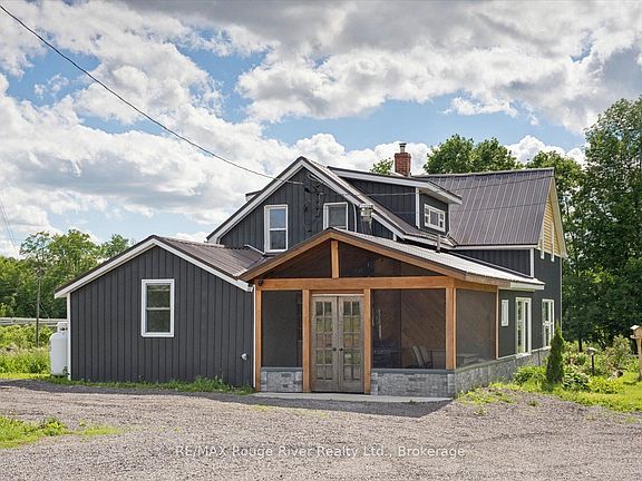 4th image of 128 Jarvis Rd