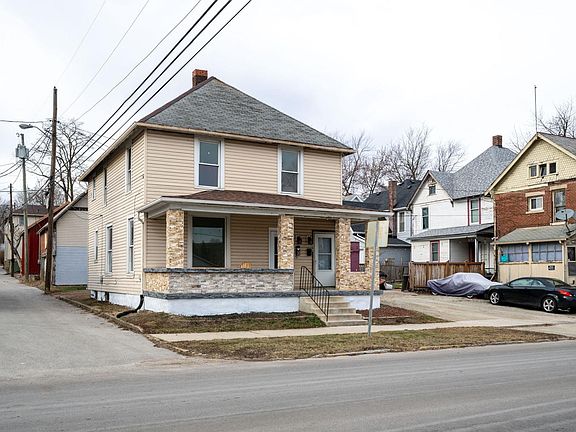 3rd image of 236 E Park Dr