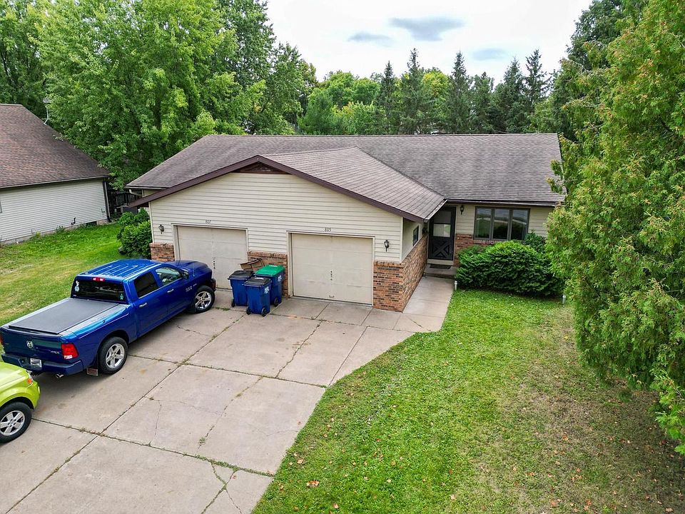 805 East WAUSAU AVENUE, Wausau, WI 54403 MLS 22234227 Zillow