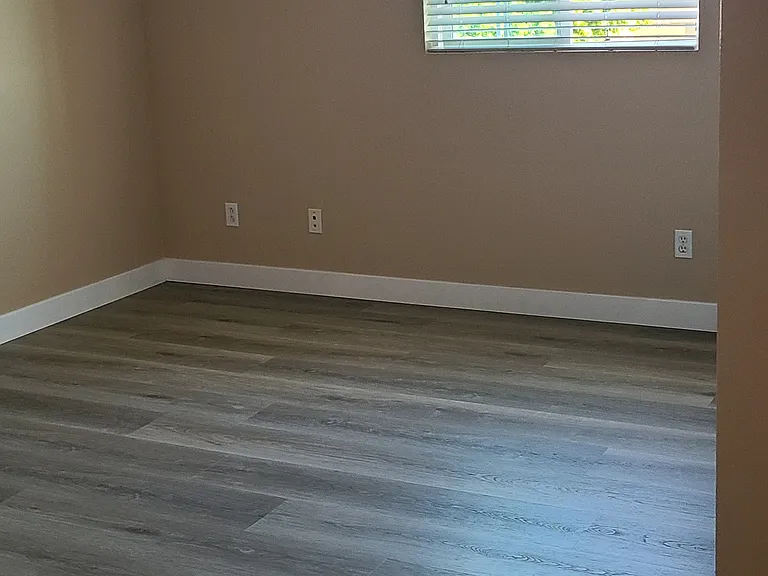 13246 Milton St — Photo 24