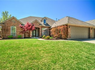 908 Sandia Cir, Edmond, OK 73012