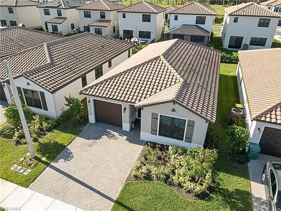 2nd image of 5534 Soria Ave