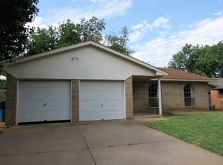 612 Wild Wind Rd, Edmond, OK 73003