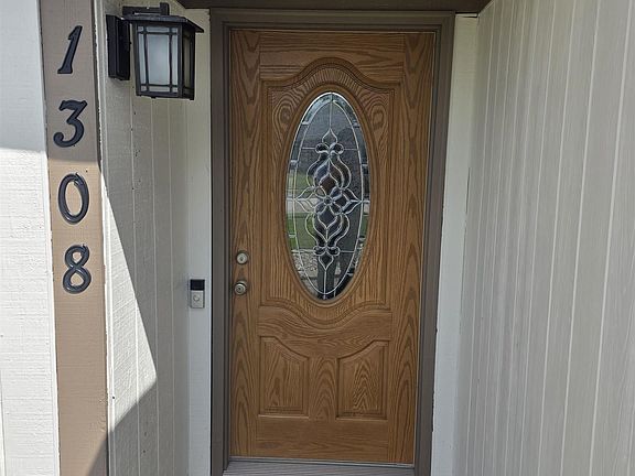2nd image of 1308 Garwood Dr