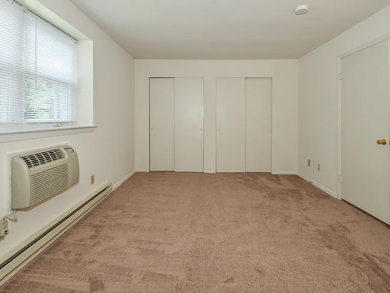 Sanbrook Apartments — Photo 15