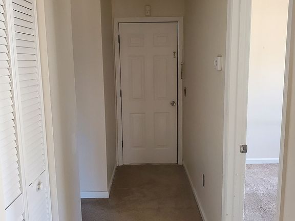 3rd image of 1402 Desert Storm Dr
