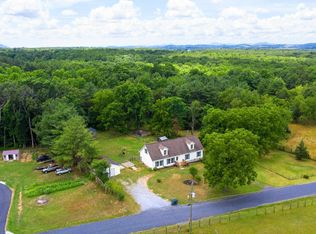 57 Newton Ln, Raphine, VA 24472