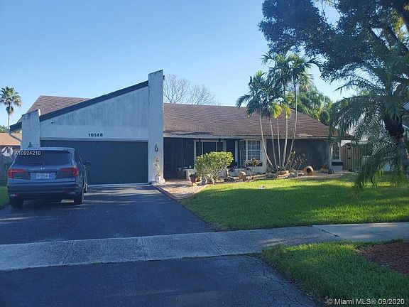 2nd image of 10148 NW 21st St