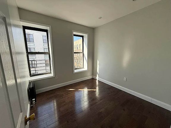 5th image of 571 W 159th St APT 19