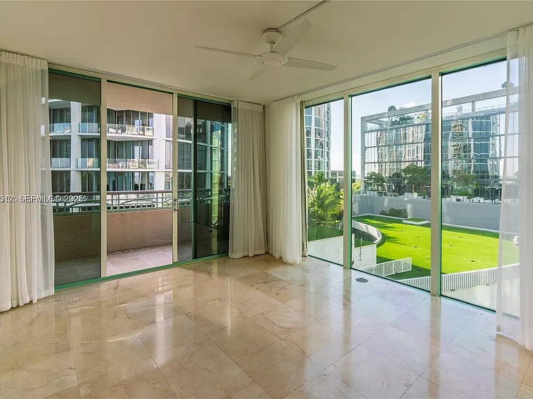 3400 SW 27th Ave #705 — Photo 1