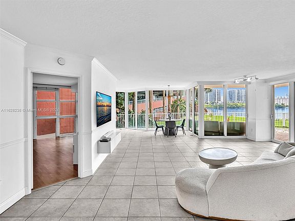 5th image of 3370 Hidden Bay Dr #113