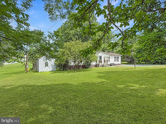 2nd image of 1181 Grapevine Rd