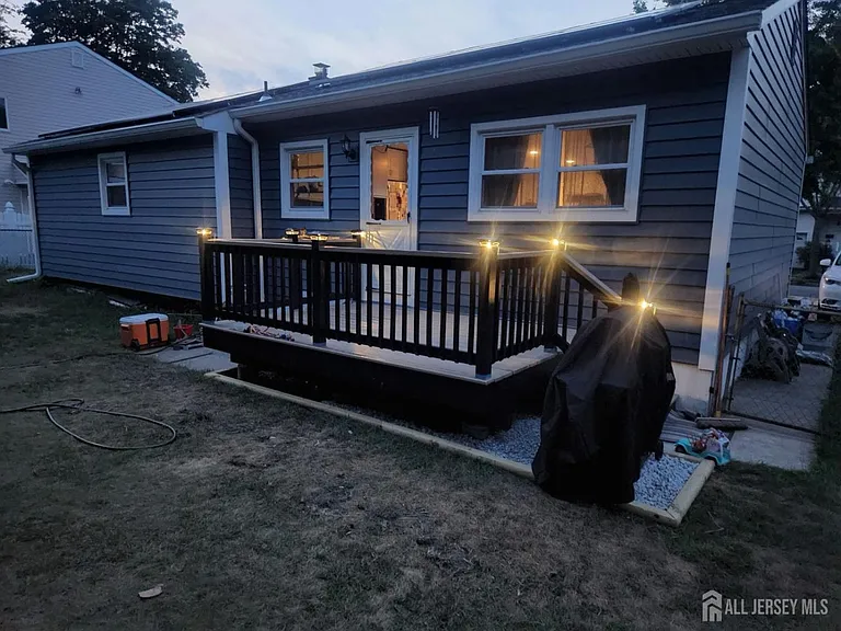 1716 Central Ave — Photo 11