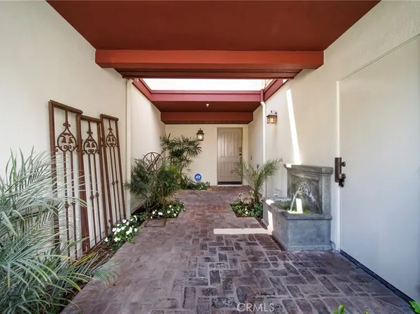 2741 Bungalow Pl, Corona Del Mar, CA 92625
