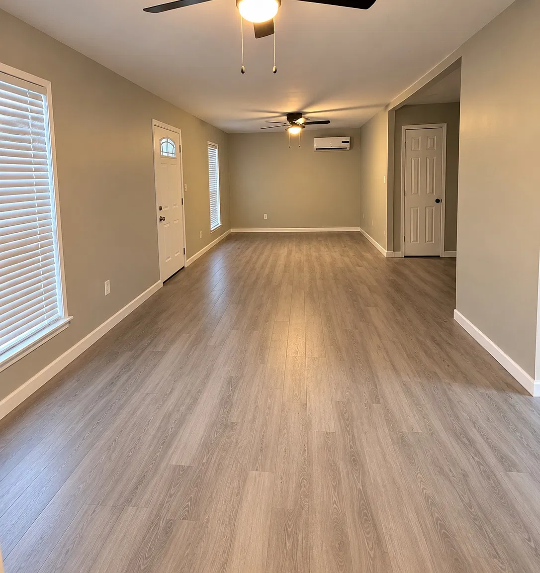3 bed, 1124 sqft, $1,549 — Photo 3