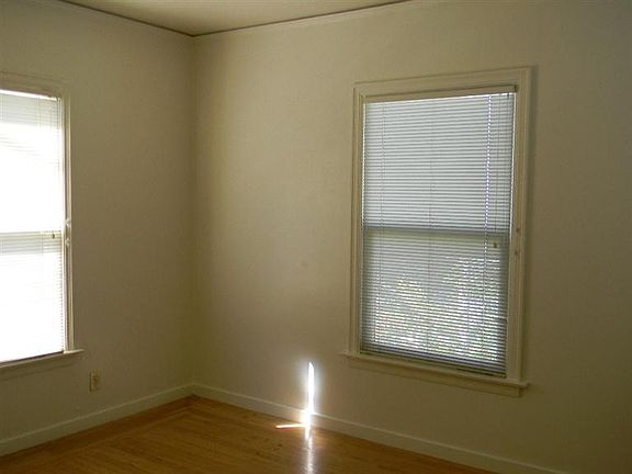 5th image of 920 8th St