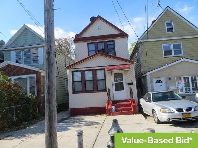 1st image of 10126 126th St