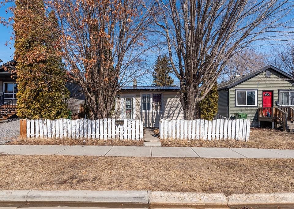 1st image of 4726 S 49th St