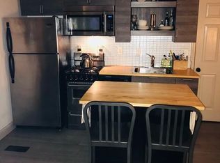 166 W 6th St #1, South Boston, MA 02127