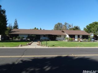 10611 E Kimberly Dr, Manteca, CA 95336