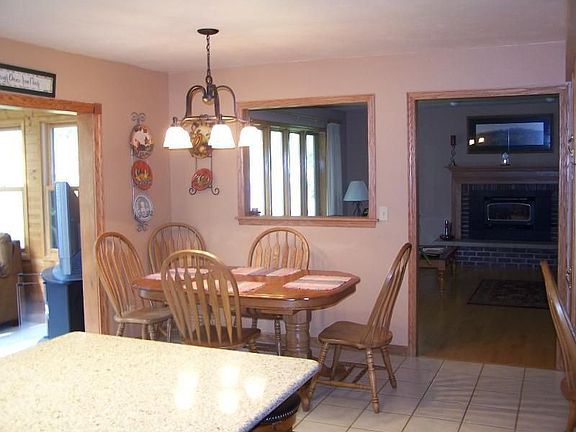 3rd image of 150712 Begonia St