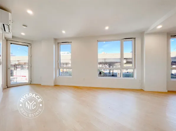 280 Meeker Avenue image 1 of 24