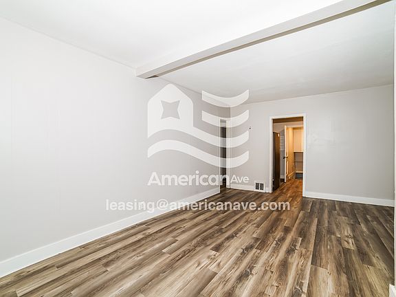 3-Living Room