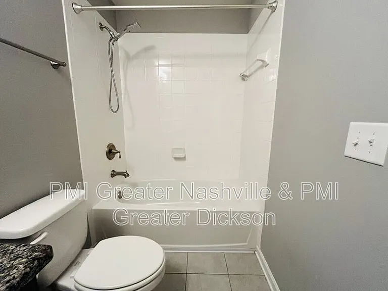 409 Bell Forge Ct — Photo 16
