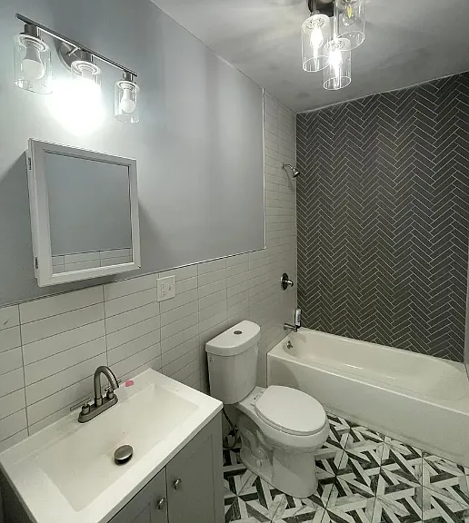 467 Ferry St #1 — Photo 5